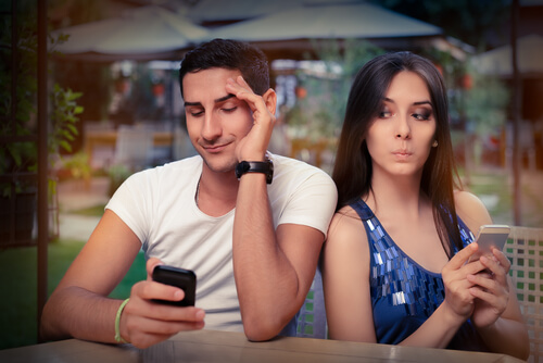 Catch a cheater apps - do they help a divorce case?